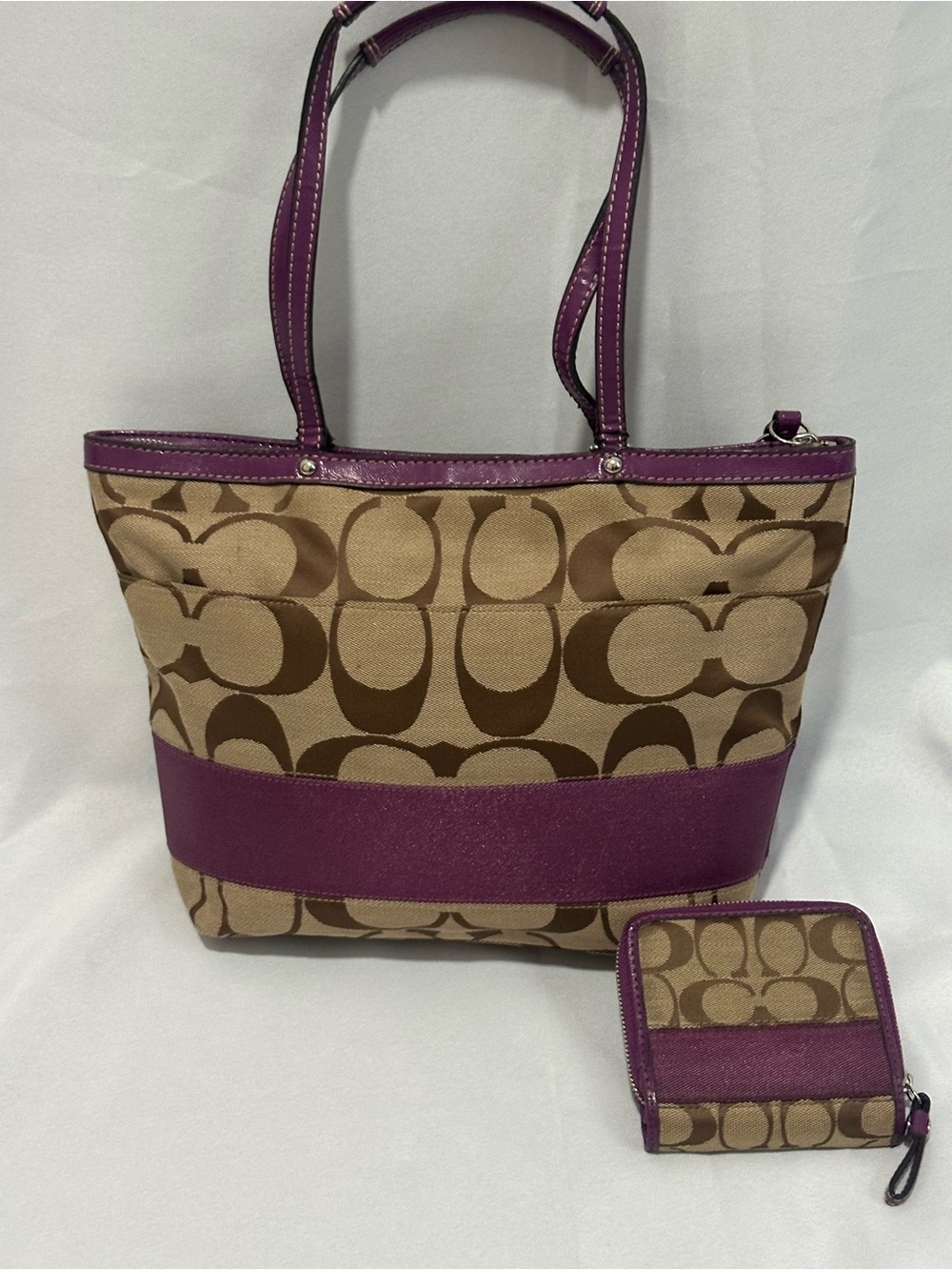 Coach Signature Stripe SIS Tote Khaki and Purple F19046 Matching Wallet - Picture 7 of 10
